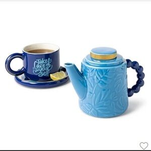 Tabitha Brown Blue Ceramic Teapot – Leaf Design & Beaded Handle – Stoneware Char